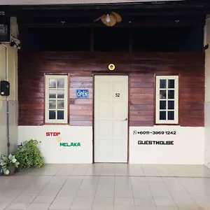  Maison d'hôtes Stop @melaka